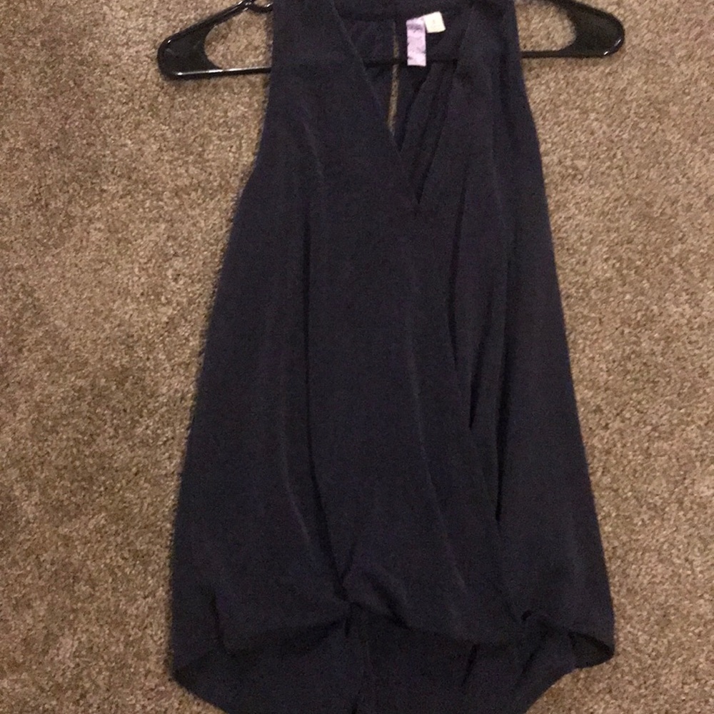 Dark blue sleeveless blouse